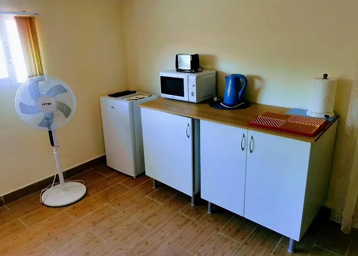 Sia * تورّيفيِخا